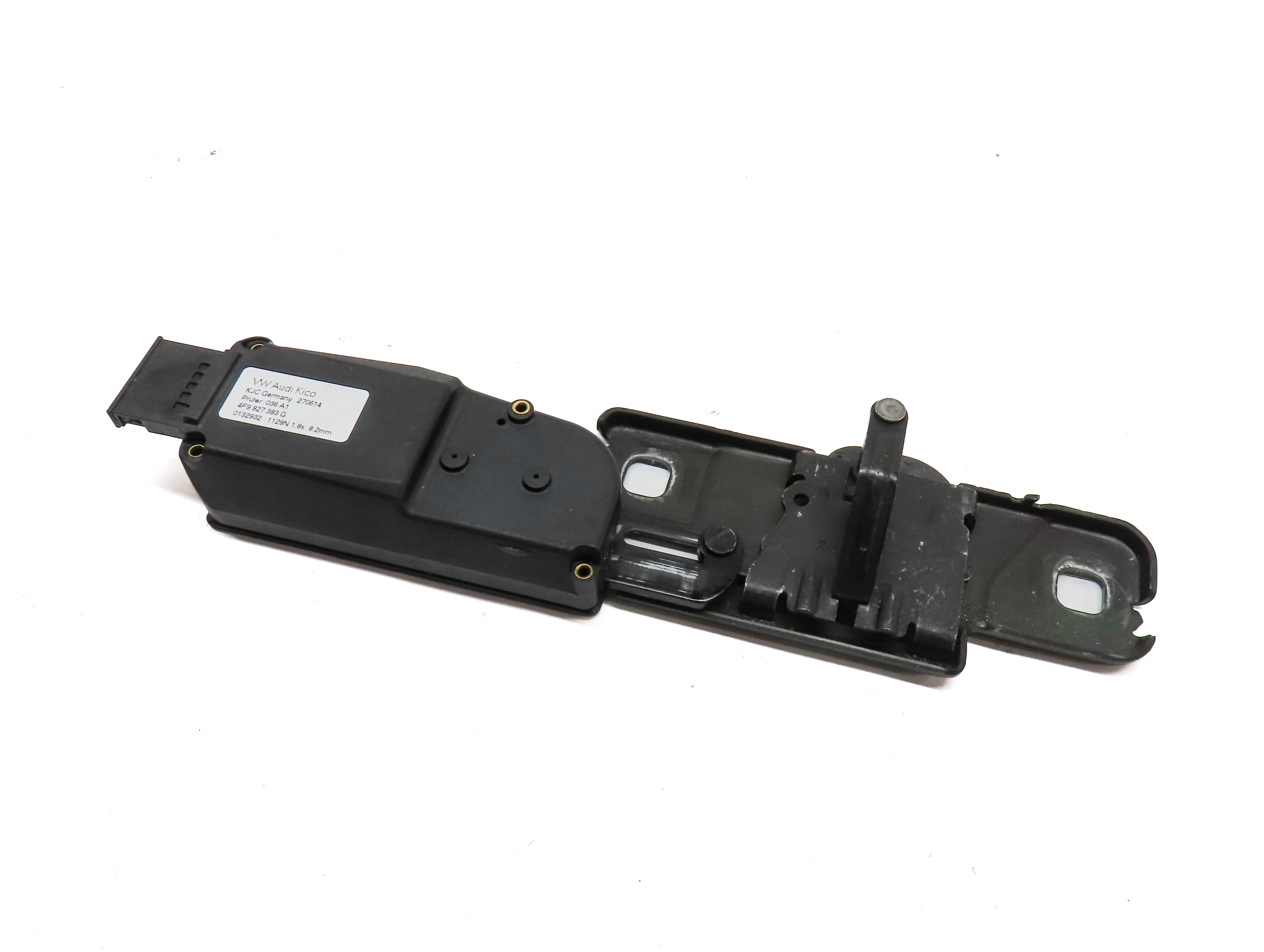 2015 AUDI Q7 (4L) REAR TRUNK TAILGATE HATCH LID LOCK LATCH STRIKER PLATE — exact item pictured